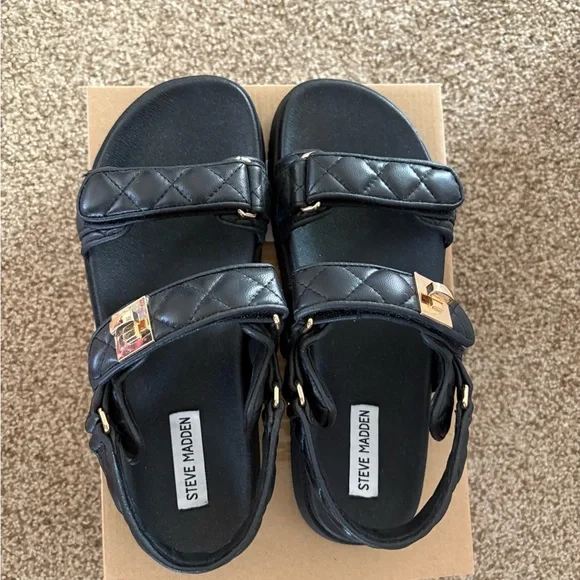 Steve Madden Sandals - Picture 2 of 2